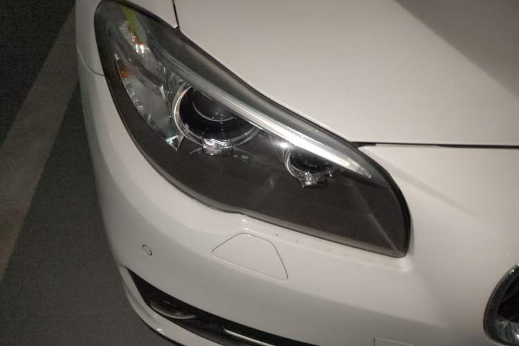 Used BMW 5 Series 2014 525Li Leading Model