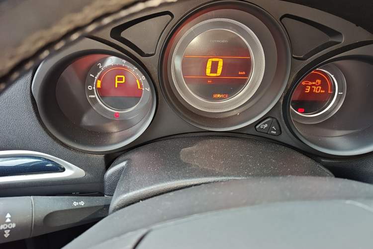 Used Citroen C4L 2014 1.8L Intelligent Drive Automatic Enjoyment Model
