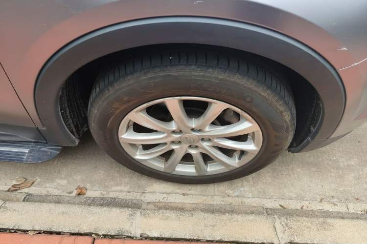 Used Cadillac XT4 2018 28T Two-Wheel Drive Tech Version
