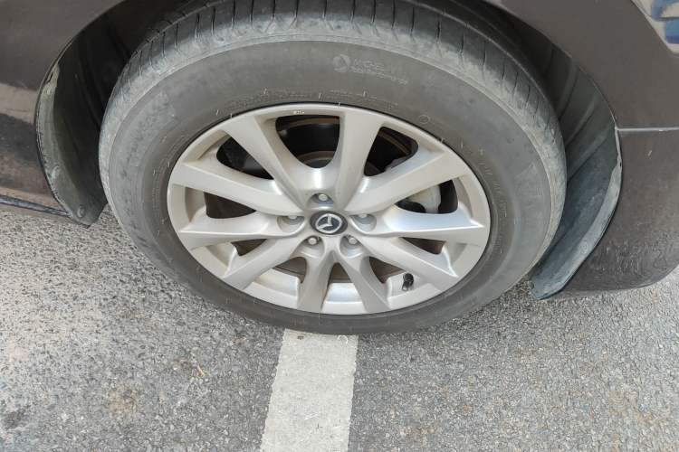 Used Mazda Atenza 2017 2.0L Blue Sky Luxury Edition