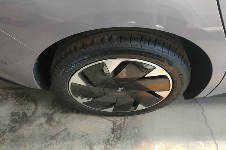 Used XPeng MONA M03 2025 502 Long-Range Max Right Rear Wheel Hub