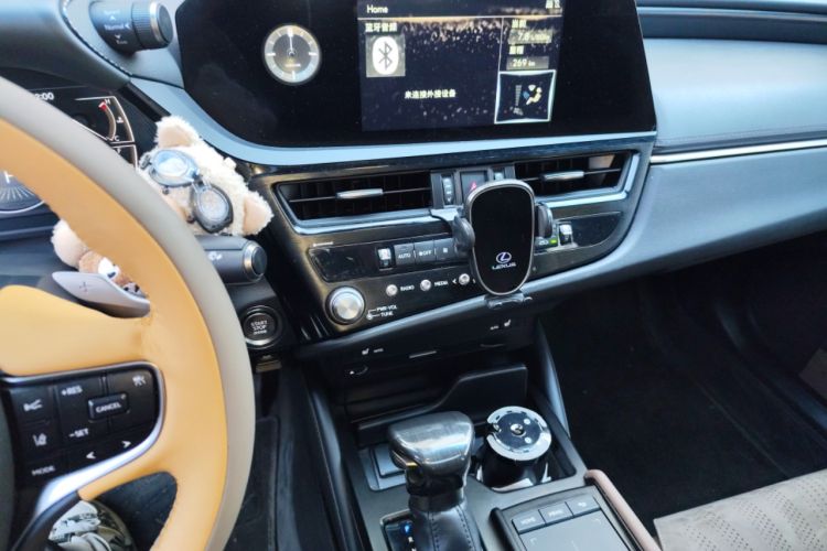 Used Lexus ES 2021 200 Excellence Edition