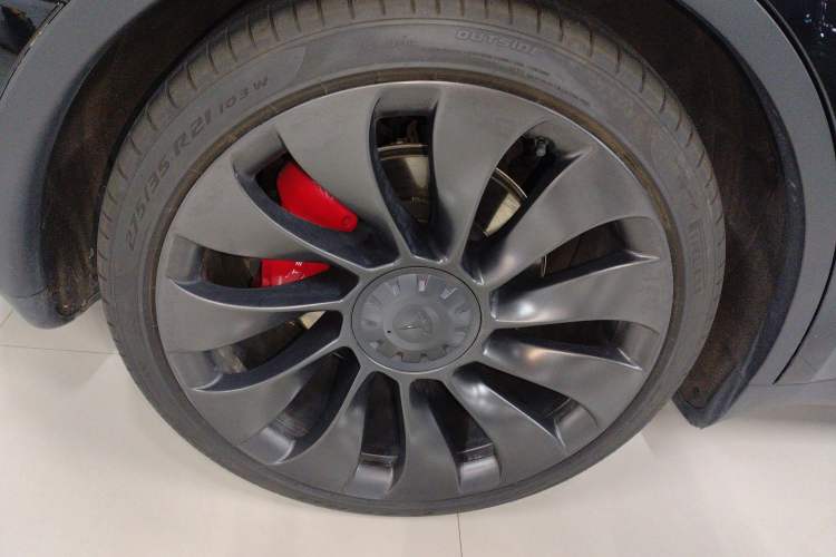 Used Tesla Model Y 2022 Performance High-Performance All-Wheel-Drive Version
