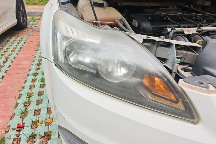 Used Ford Focus 2013 Hatchback Classic 1.8L Automatic Base Model
