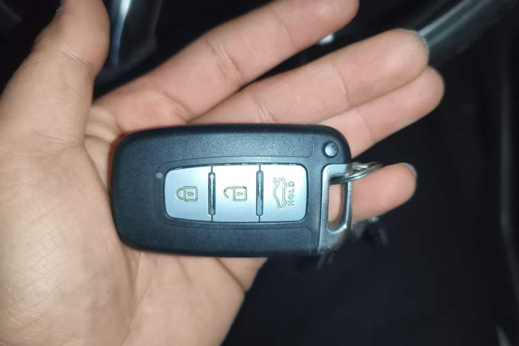 Used Hyundai ix35 2010 2.0L Automatic Two-Wheel Drive Elite Edition GLS