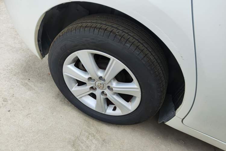 Used Toyota Verso 2014 Starlight 180E CVT Elite Edition
