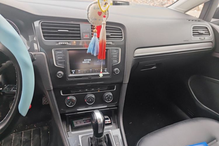 Used Volkswagen Golf 2017 230TSI Automatic Comfort Edition – Celebrating Milestone of One Million Units