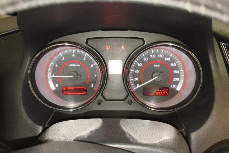 Used Bestune B50 2013 1.6L manual Comfort trim level Odometer Close Up