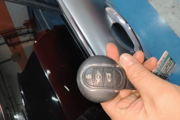 Used MINI MINI 2019 1.5T COOPER Classic Edition Five-Door Version
