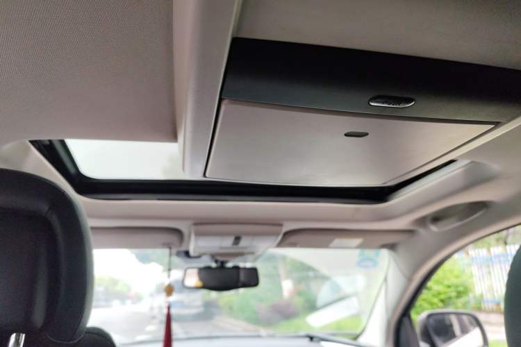 Used Dodge Journey 2014 2.4L Two-Wheel Drive Touring Edition