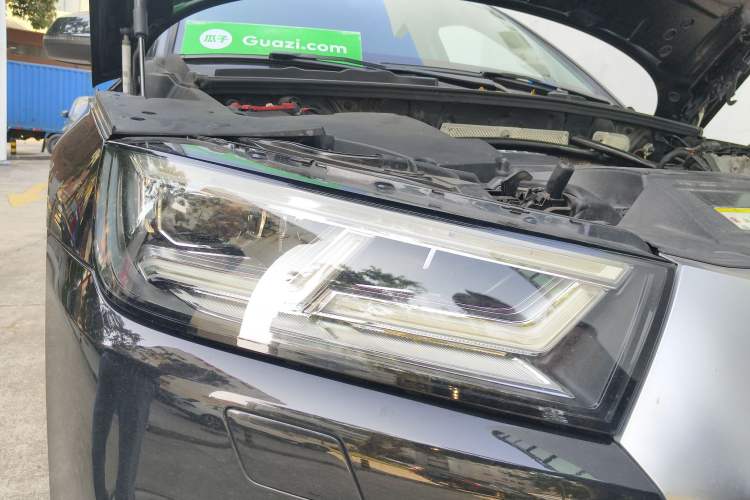 Used Audi Q5L 2020 Updated 40 TFSI Prestige Fashion Edition
