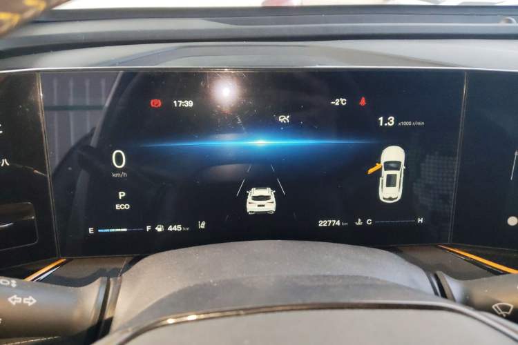 Used Oshan X5 PLUS 2023 Revised Version 1.5T DCT Navigation Edition
