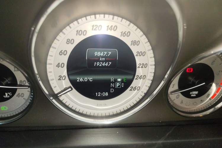 Used Mercedes-Benz GLK-Class 2013 GLK 300 4MATIC Fashion Model