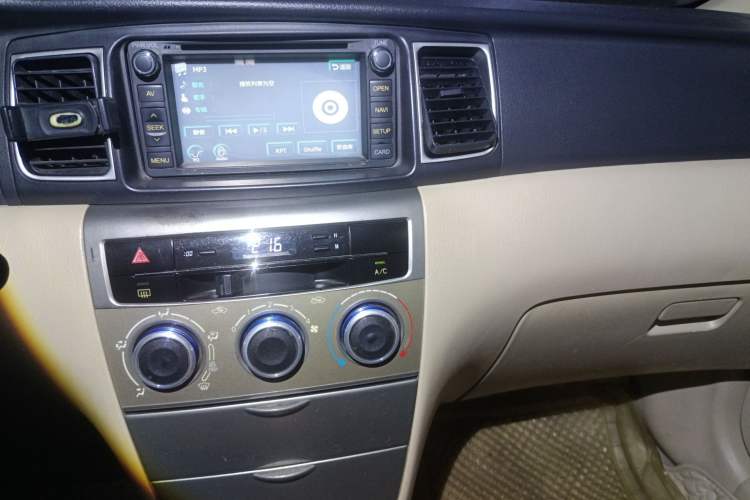 Used Toyota Corolla EX 2013 1.6L Automatic Luxury Edition