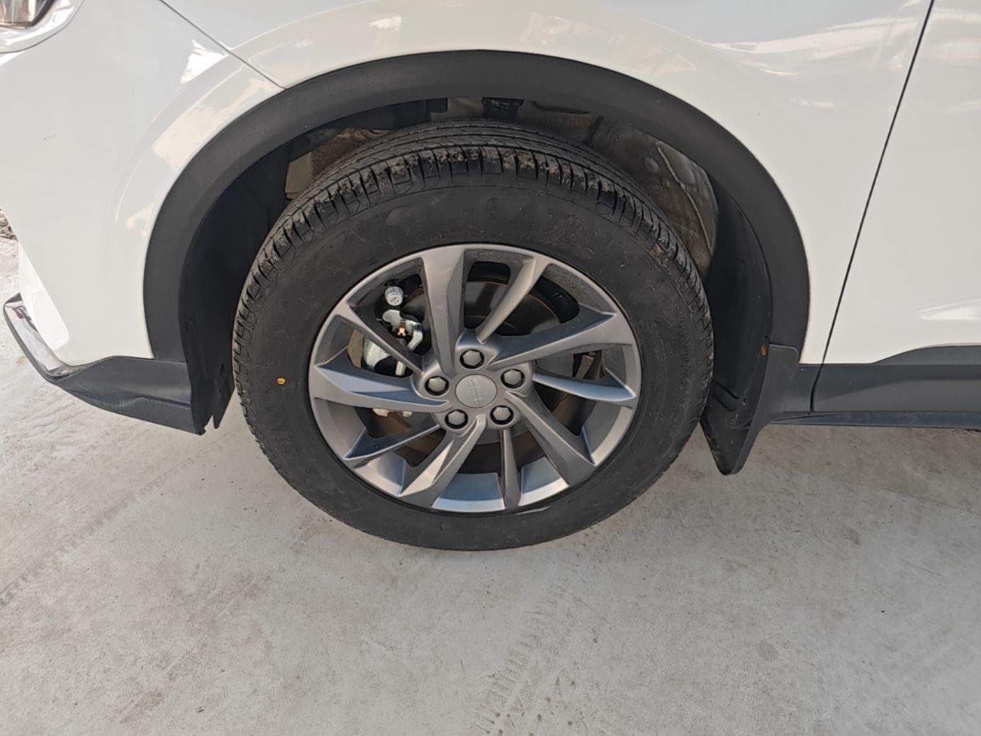 Geely Auto Coolray 2025 1.5L CVT Super Edition — снимка 10