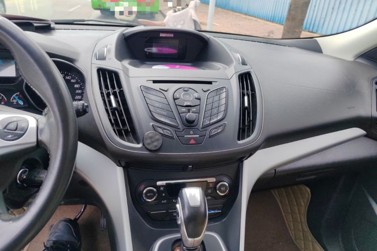 Used Ford Kuga 2013 1.6L GTDi Two-Wheel-Drive Trend Model