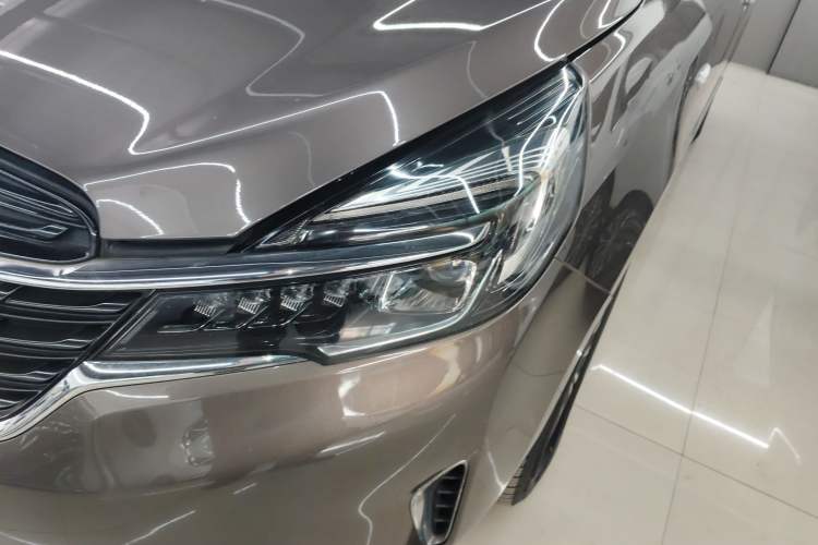 Used Buick GL8 2021 Land Cruiser Executive Class 652T Luxury Model