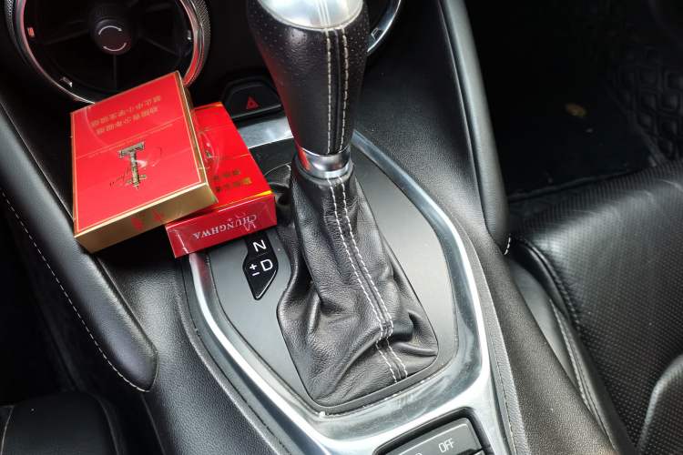 Used Chevrolet Camaro 2017 2.0T RS
