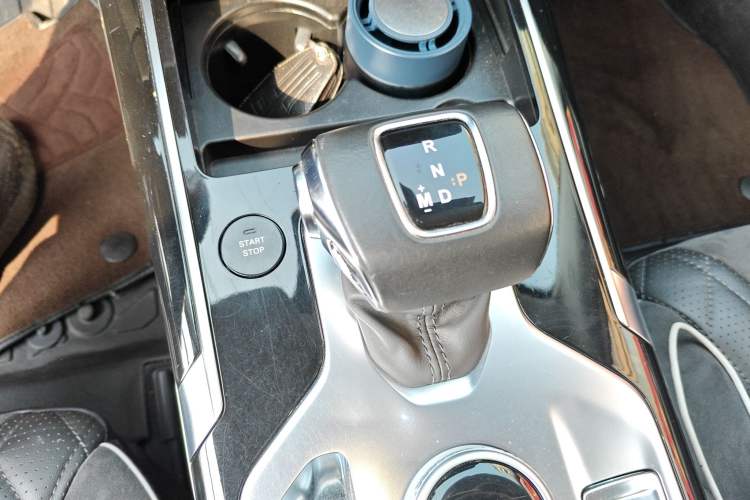 Used Hongqi HS5 2019 2.0T Smart Connect Flagship Edition
