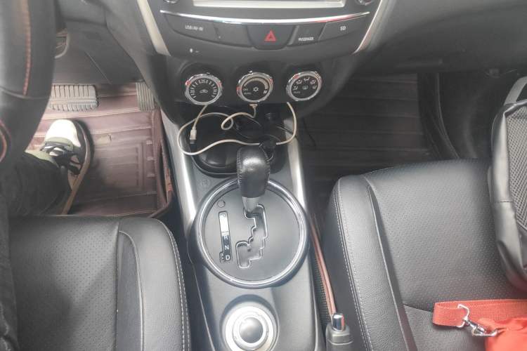 Used Mitsubishi ASX 2013 2.0L CVT 4x4 Flagship Edition Gear Lever