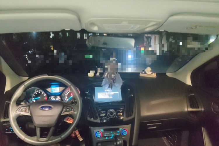 Used Ford Focus 2017 Hatchback 1.6L Automatic Fashion Edition Smart Drive Version
