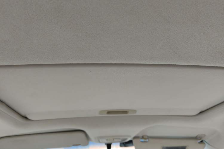 Used Chevrolet Sail 2013 Sedan 1.4L Manual - Youyi Happiness Edition Headliner