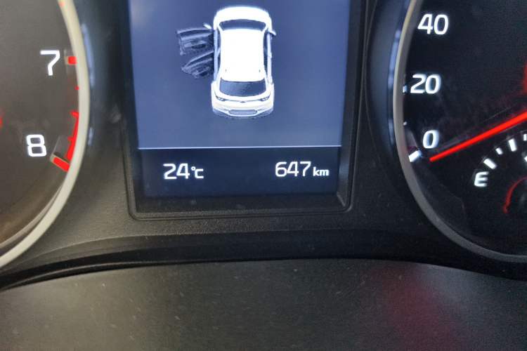 Used Kia kx1 Stonic 2026 Model 1.4L Sunroof Edition
