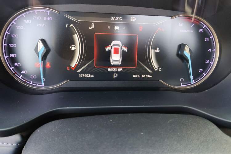 Used Oshan COS1 2018 1.5T Automatic Smart 7-Seater
