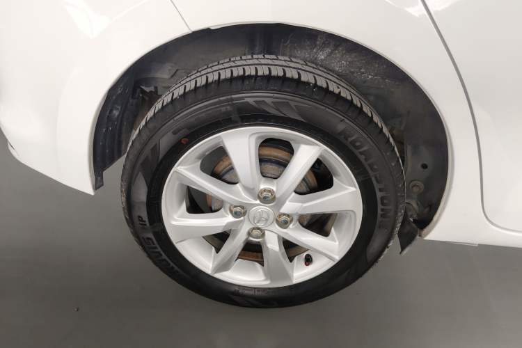 Used Toyota YARiS L Zhi Xuan 2015 1.5G Automatic Xuan Dong Sunroof Special Edition Exterior 5