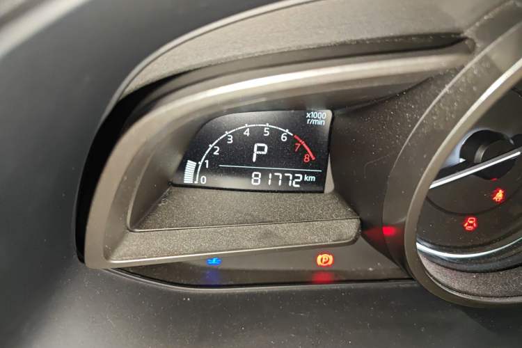 Used Mazda CX-4 2018 2.0L Automatic Two-Wheel Drive Blue Sky Dynamic Version China VI Standard Odometer Close Up