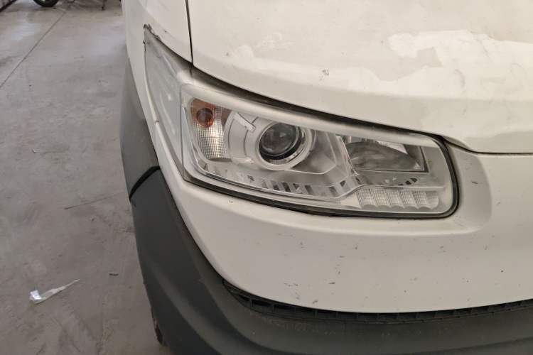 Used New Gonow Aoteng 2022 Pure Electric Van 41.93 kWh Hengtian Guoxuan
