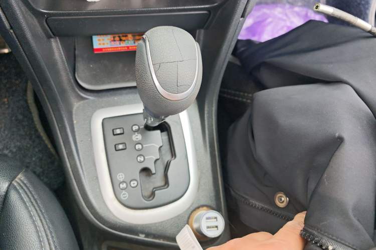 Used Peugeot 308 2012 1.6L Automatic YouShang Model Gear Lever