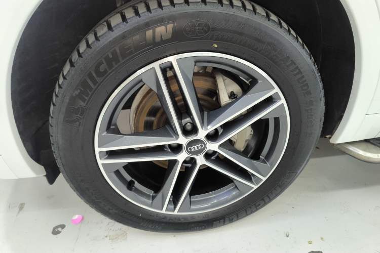 Used Audi Q5L Sportback 2022 40 TFSI Fashion Model