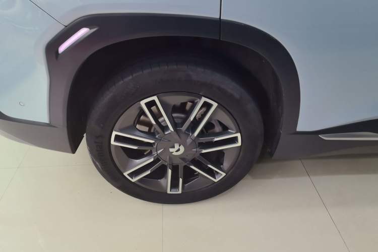 Used Nio ES6 2020 420 km Sport Edition Right Rear Wheel Hub