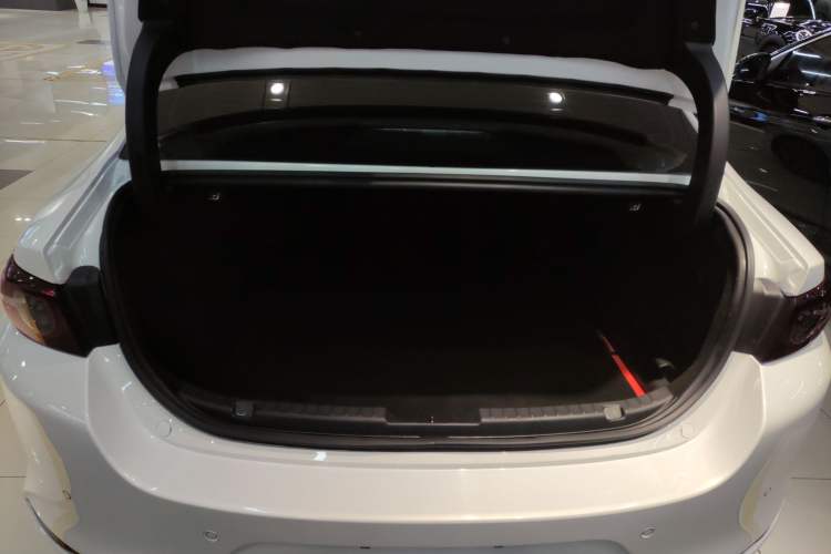 Used Mazda 3 Axela 2023 2.0L Automatic ZhiZhen Edition Trunk