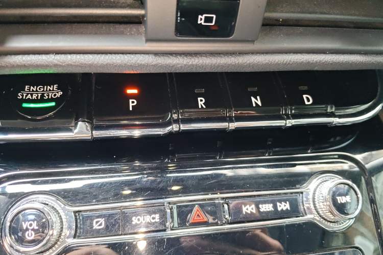 Used Lincoln Corsair 2020 2.0T Two-Wheel Drive Luxury Edition
