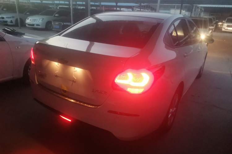 Used Chevrolet Cavalier 2018 320 Manual Xinyue Edition Rear Right 45 Deg