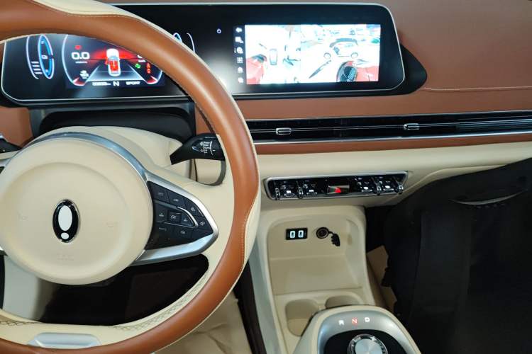 Used ORA Good Cat 2021 400km Standard Range Athena Edition Lithium Iron Phosphate