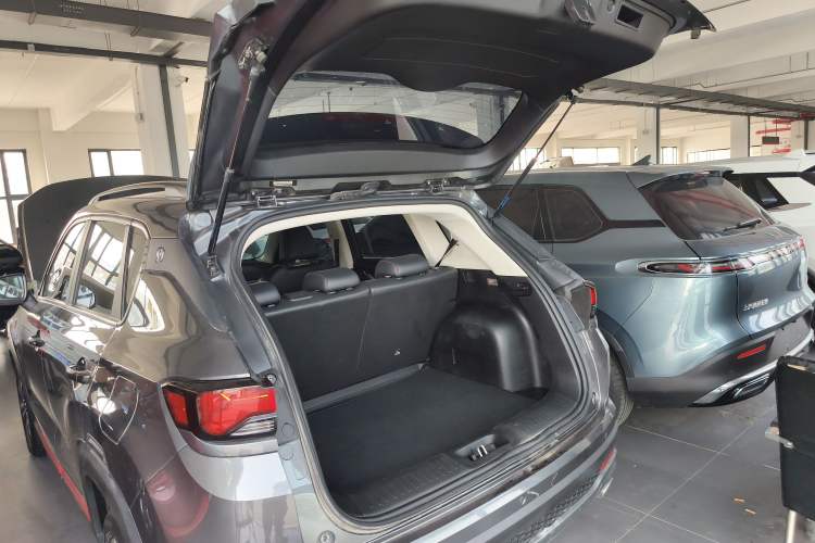 Used CHANGAN CS35PLUS 2022 Blue Whale NE 1.4T DCT Luxury Model