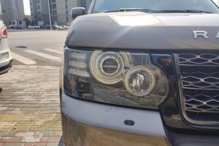 Used Land Rover Range 2012 5.0 NA V8
