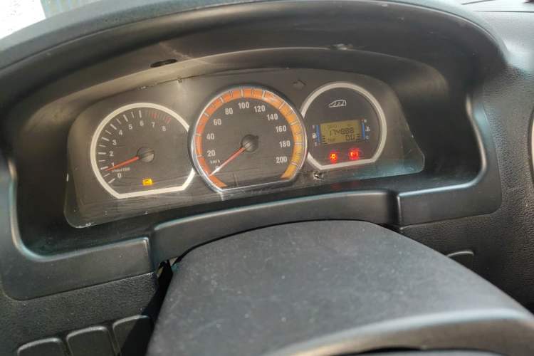 Used FORTHING Lingzhi 2011 2.0L C11E Short-Wheelbase Comfort Edition
