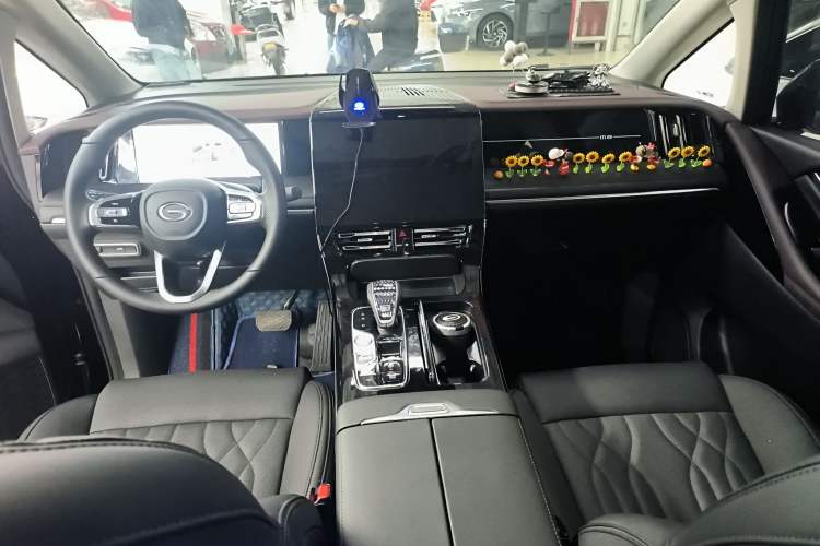 Used GAC Trumpchi M8 2024 Master Series 400T Prestige Edition