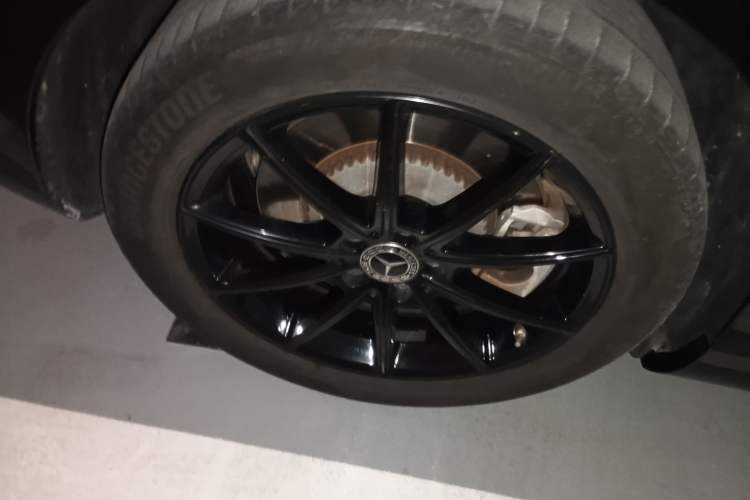 Used Mercedes-Benz EQE 2022 350 Pioneer Edition Right Rear Wheel Hub