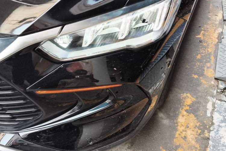 Used BYD Song Pro New Energy 2024 HONOR Edition DM-i 110KM Excellence Model Left Front Headlight