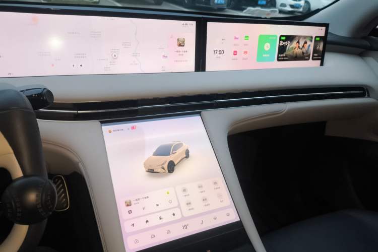 Used IM LS7 2023 90 kWh Elite Rear-Drive Version
