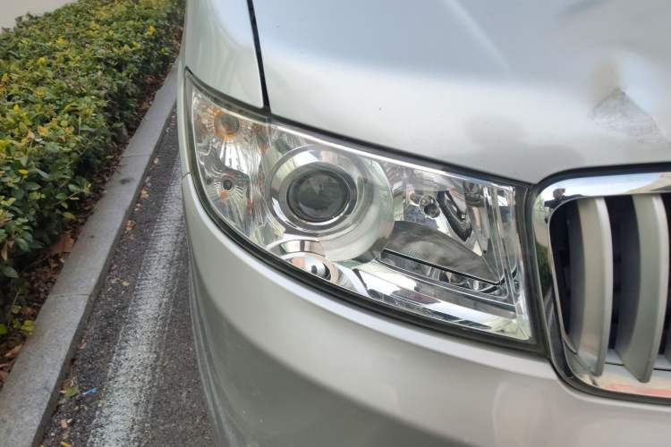 Used Jinbei Hiace X30 
