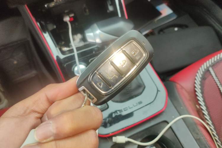 Used Dongfeng Aeolus Yixuan GS 2021 230T Automatic Star-Chasing Warrior Edition Vehicle Key