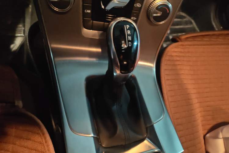 Used Volvo S60 2017 S60L T3 Smart Upgrade Edition
