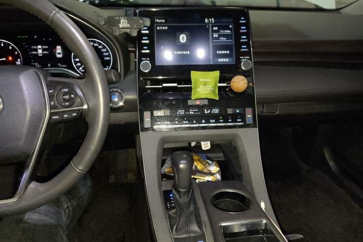 Used Toyota Avalon 2019 2.5L Touring Premium Version China VI Standard
