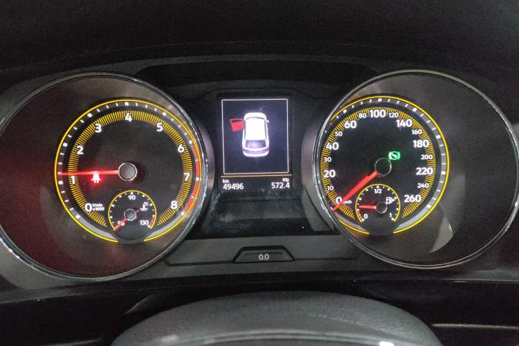 Used Volkswagen Tiguan L 2020 330TSI Automatic Two-Wheel Drive Smart Luxury Edition China VI Standard Instrument Cluster